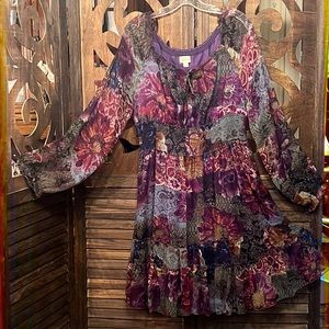 EUC XL Bila polyester and cotton lined pheasant style dress.